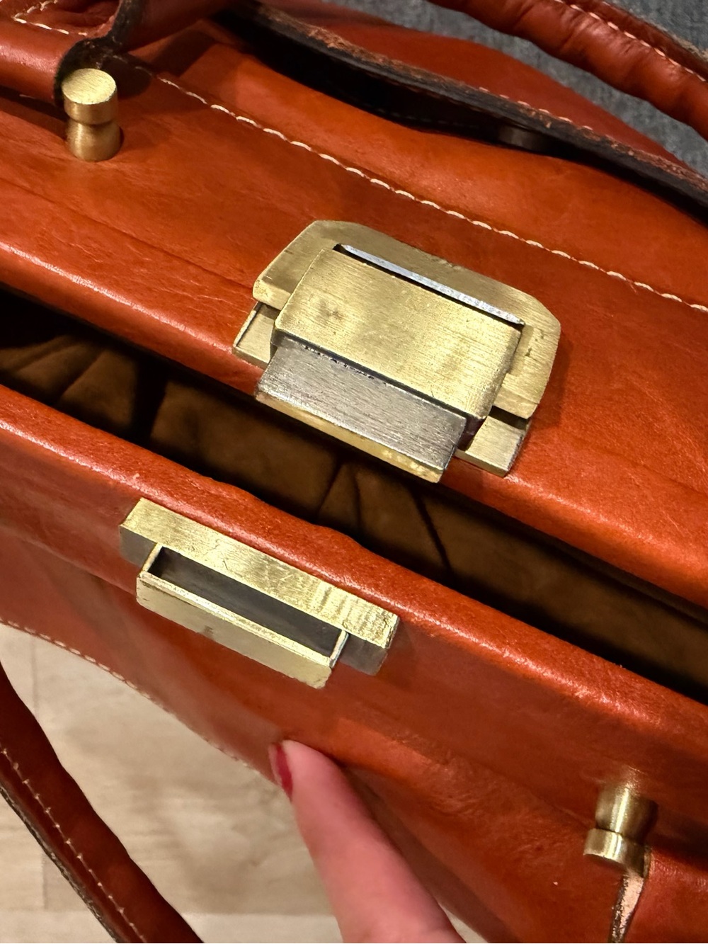 Vintage Patricia Nash Morina Doctor Bag 100% Italian Leather Cognac Tan - Picture 12 of 14